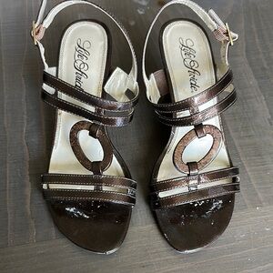 Life Stride Brown Sandals with Adjustable Ankle Strap